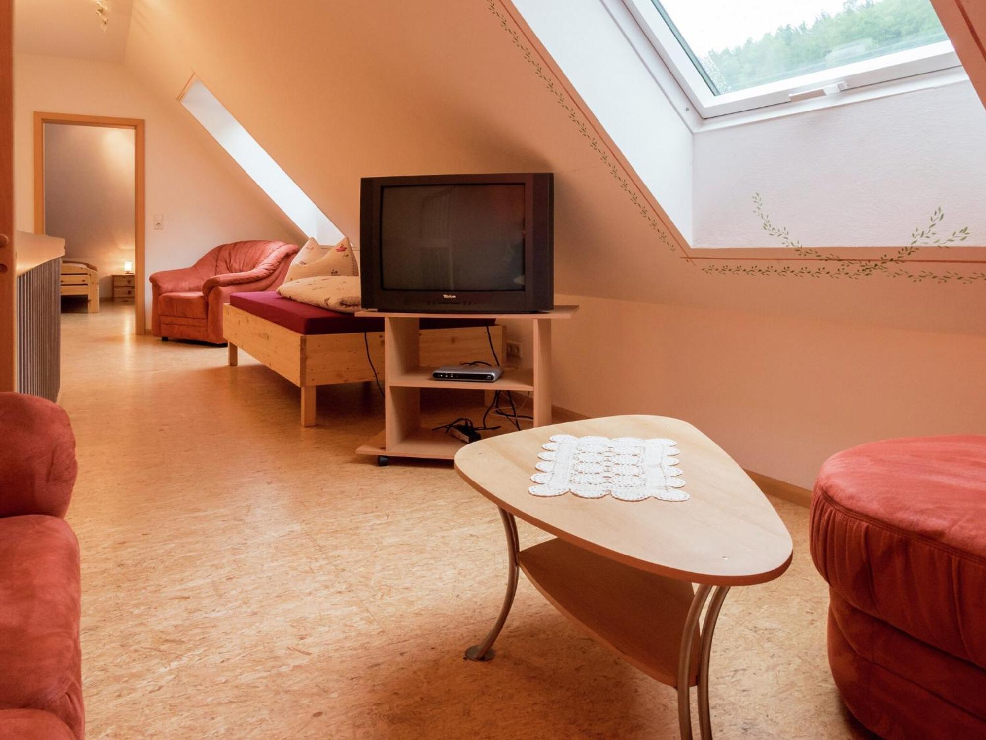 Cosy Farmhouse Apartment At The Edge Of The Forest 木楞巴赫 外观 照片