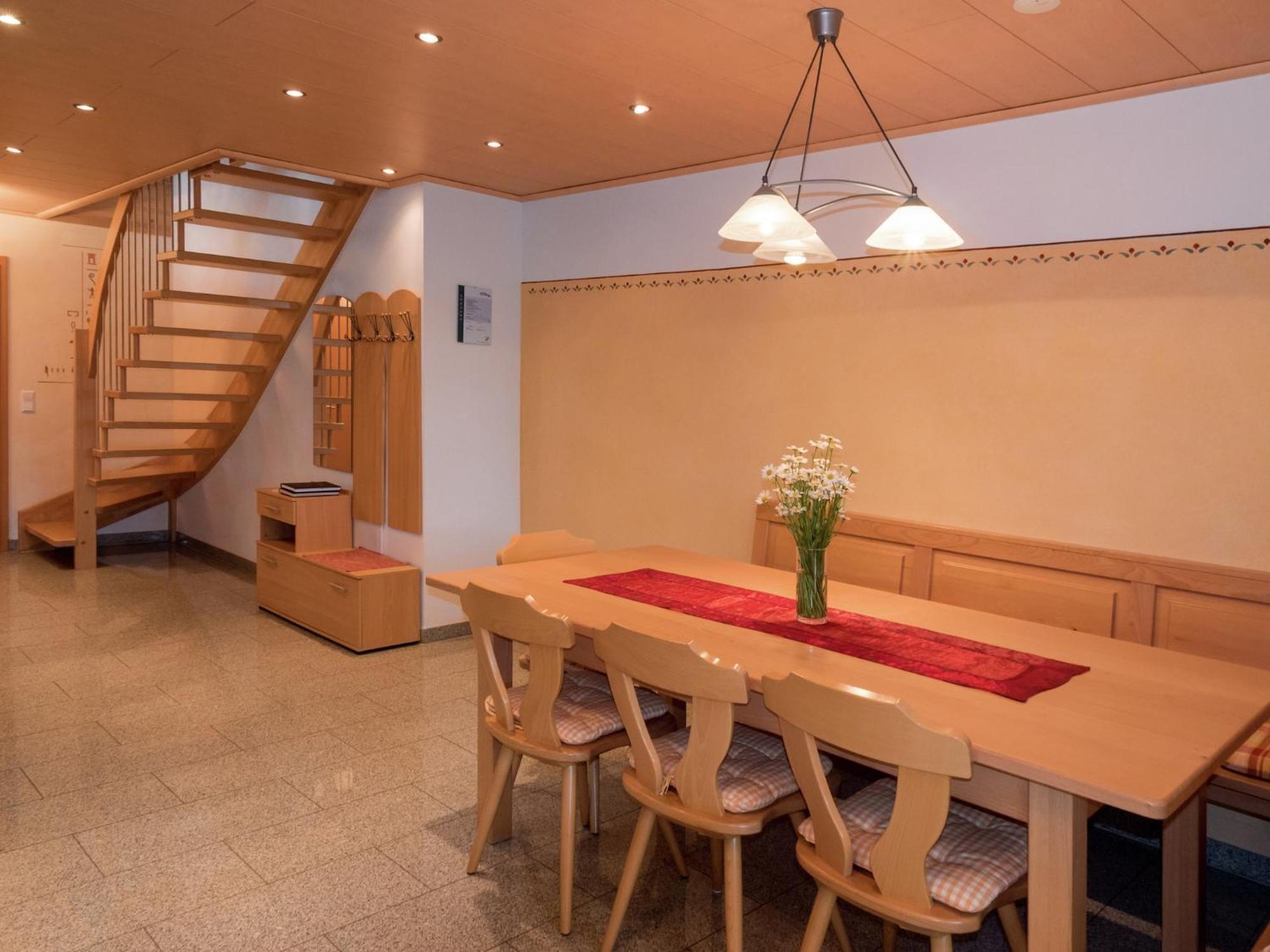 Cosy Farmhouse Apartment At The Edge Of The Forest 木楞巴赫 外观 照片