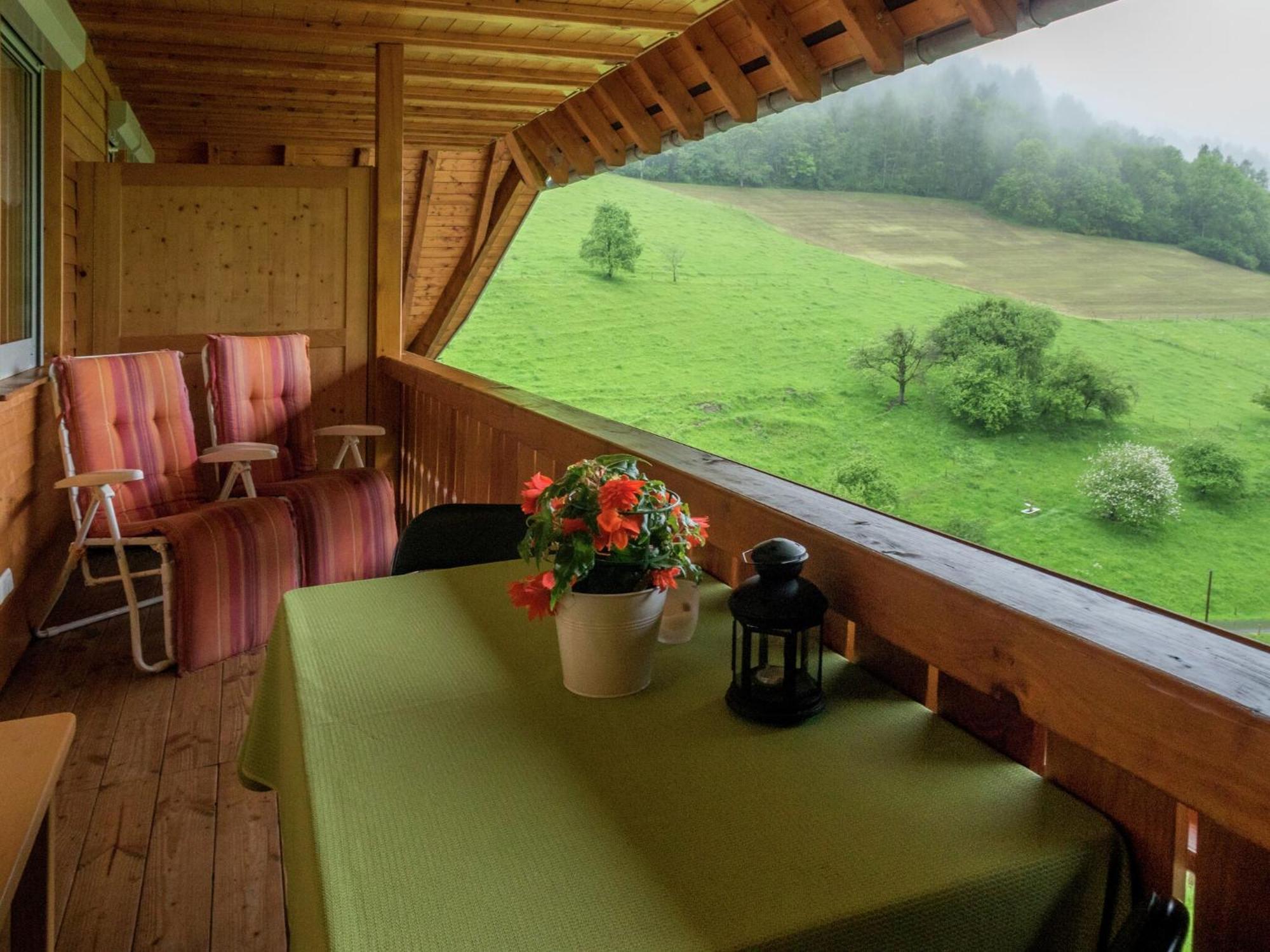 Cosy Farmhouse Apartment At The Edge Of The Forest 木楞巴赫 外观 照片